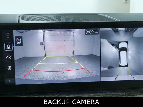 Used 2025 Hyundai Santa Fe Limited FWD image 19
