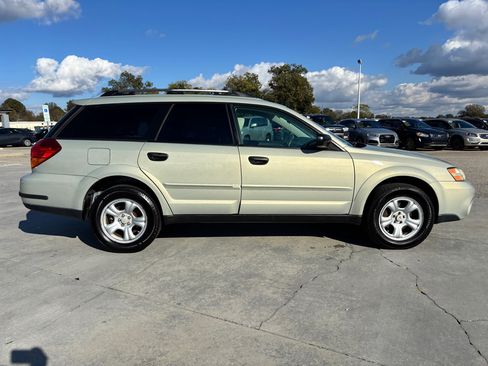 Used 2007 Subaru Outback 2.5i image 3