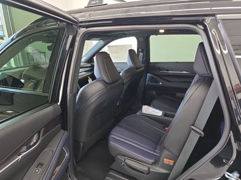New 2026 INFINITI QX60 Sport w/ Dark Cargo Package AWD/4WD image 17