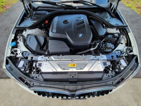 Used 2025 BMW 330i Sedan RWD image 17