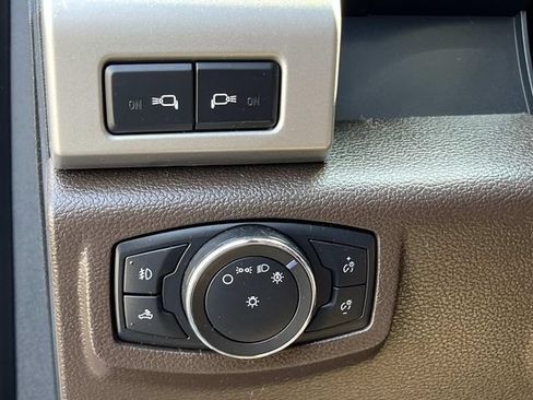 Used 2022 Ford F350 King Ranch AWD/4WD image 32