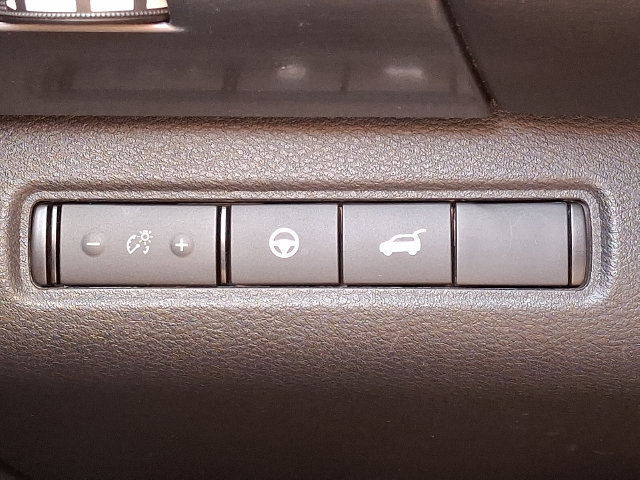 Used 2023 Nissan Pathfinder SL w/ SL Premium Package AWD/4WD image 25