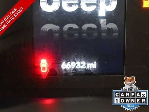 Used 2022 Jeep Gladiator Sport AWD/4WD image 31