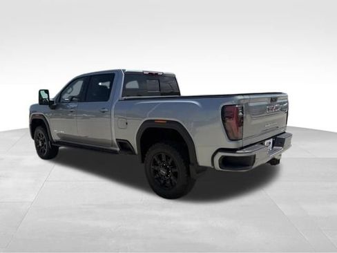 Certified 2025 GMC Sierra 2500 AT4 w/ AT4 Preferred Package AWD/4WD image 3