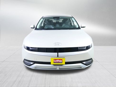 Used 2023 Hyundai Ioniq 5 SEL image 2