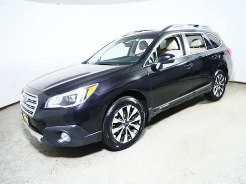 Used 2015 Subaru Outback 2.5i Limited AWD/4WD image 3