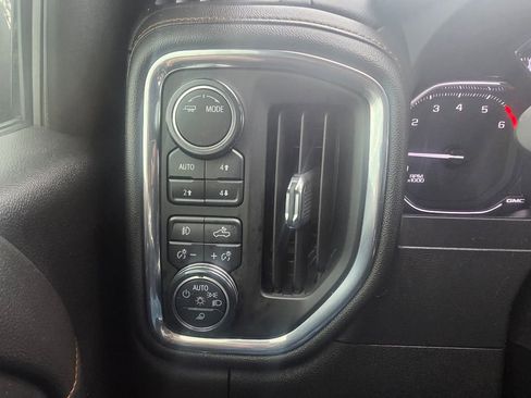 Used 2021 GMC Sierra 1500 AT4 AWD/4WD image 28