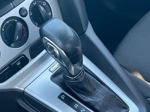 Used 2012 Ford Focus SE image 17