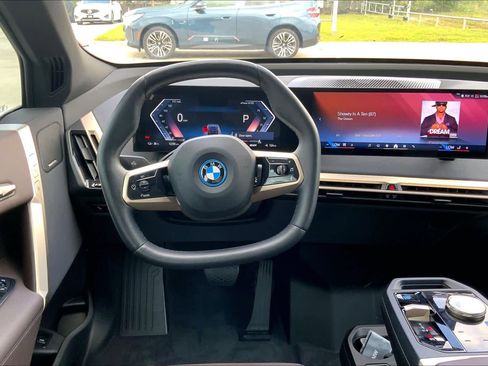 Certified 2024 BMW iX xDrive50 w/ Sport Package image 5