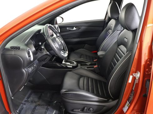 Used 2023 Kia Forte GT-Line w/ GT-Line Premium Package image 31