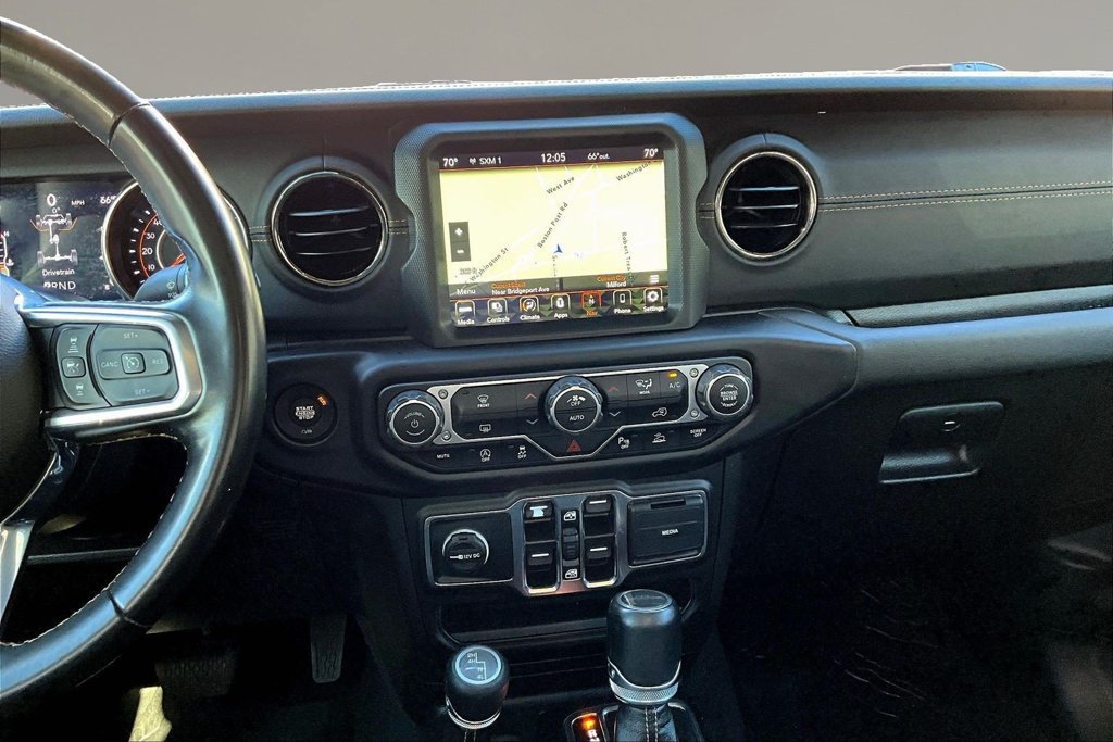 Used 2022 Jeep Gladiator Overland AWD/4WD image 10