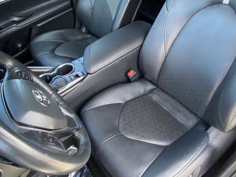 Certified 2020 Toyota Camry XSE image 27