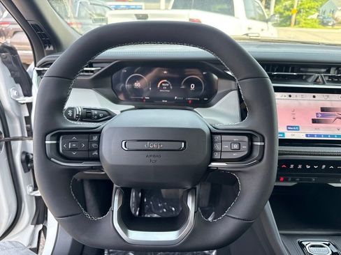 New 2026 Jeep Cherokee Limited AWD/4WD image 10