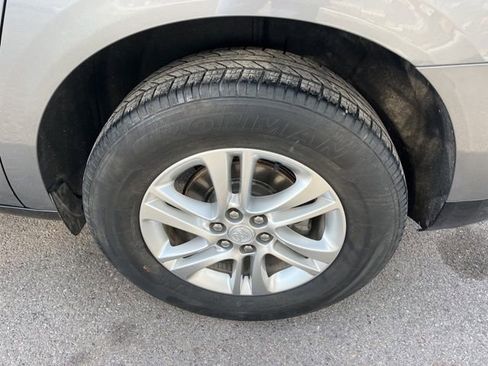 Used 2021 Buick Enclave Essence AWD/4WD image 19