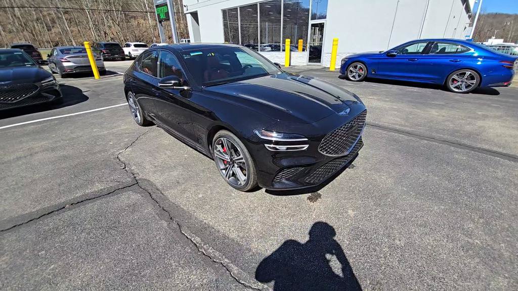 Used 2025 Genesis G70 2.5T w/ Sport Prestige Package AWD/4WD image 8