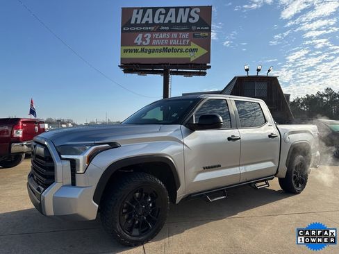 Used 2024 Toyota Tundra SR5 image 1