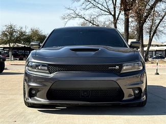 Used 2018 Dodge Charger R/T Scat Pack video 2