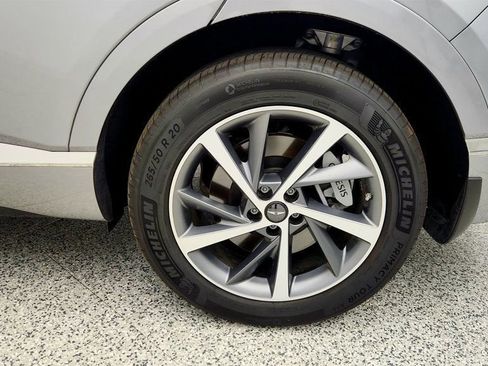 Used 2025 Genesis GV80 2.5T Advanced image 9