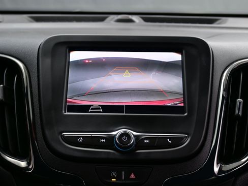 Used 2023 Chevrolet Equinox RS image 20