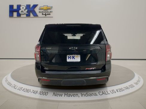Used 2021 Chevrolet Suburban RST w/ Luxury Package image 6