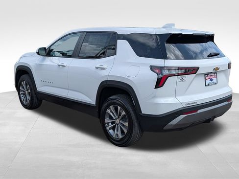 New 2027 Chevrolet Equinox LT FWD image 8