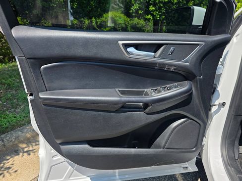 Used 2023 Ford Edge SEL AWD/4WD image 10