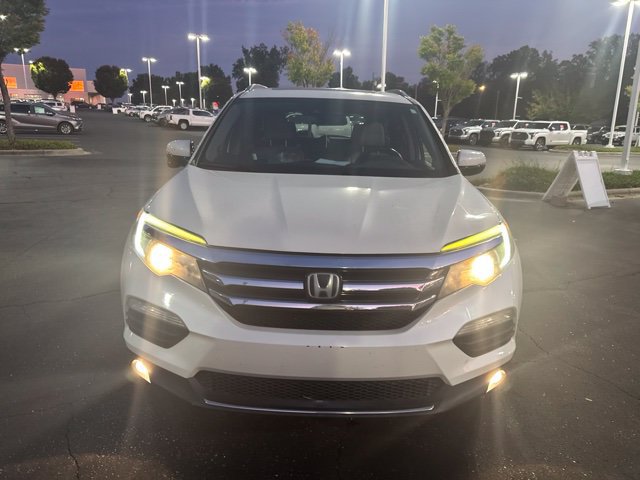 Used 2016 Honda Pilot Touring image 10