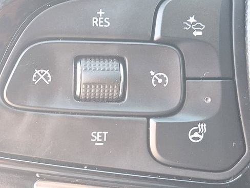 Certified 2024 Buick Enclave Premium image 47