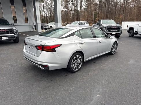 Used 2023 Nissan Altima 2.5 SL FWD image 24