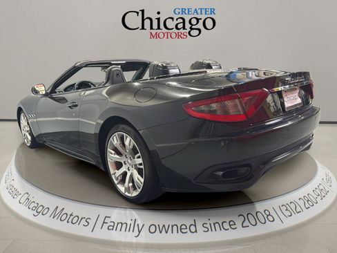 Used 2015 Maserati GranTurismo Sport RWD image 29