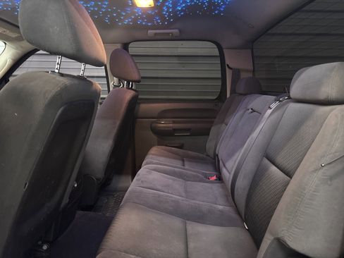 Used 2007 GMC Sierra 2500 SLE w/ Z71 Off-Road Package image 25