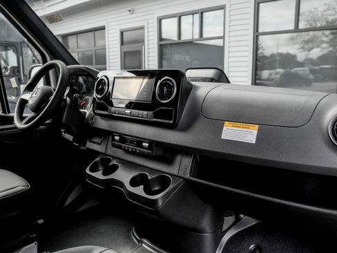 New 2026 Mercedes-Benz Sprinter 2500 image 19