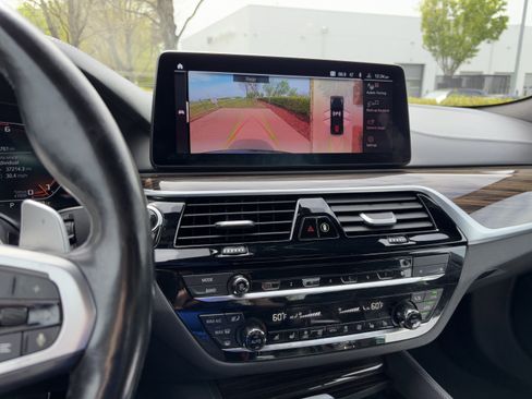 Certified 2023 BMW M550i xDrive w/ Executive Package AWD/4WD image 31
