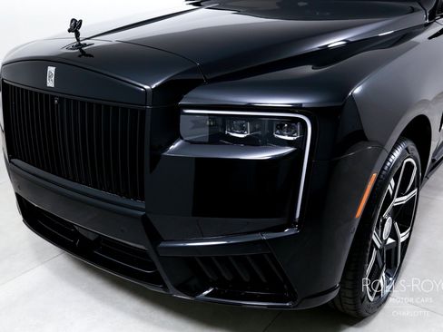 Used 2026 Rolls-Royce Cullinan AWD/4WD image 41