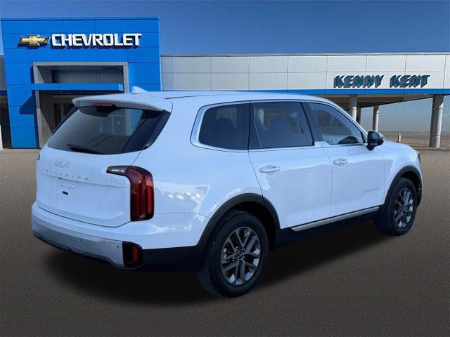Used 2024 Kia Telluride LX FWD image 5
