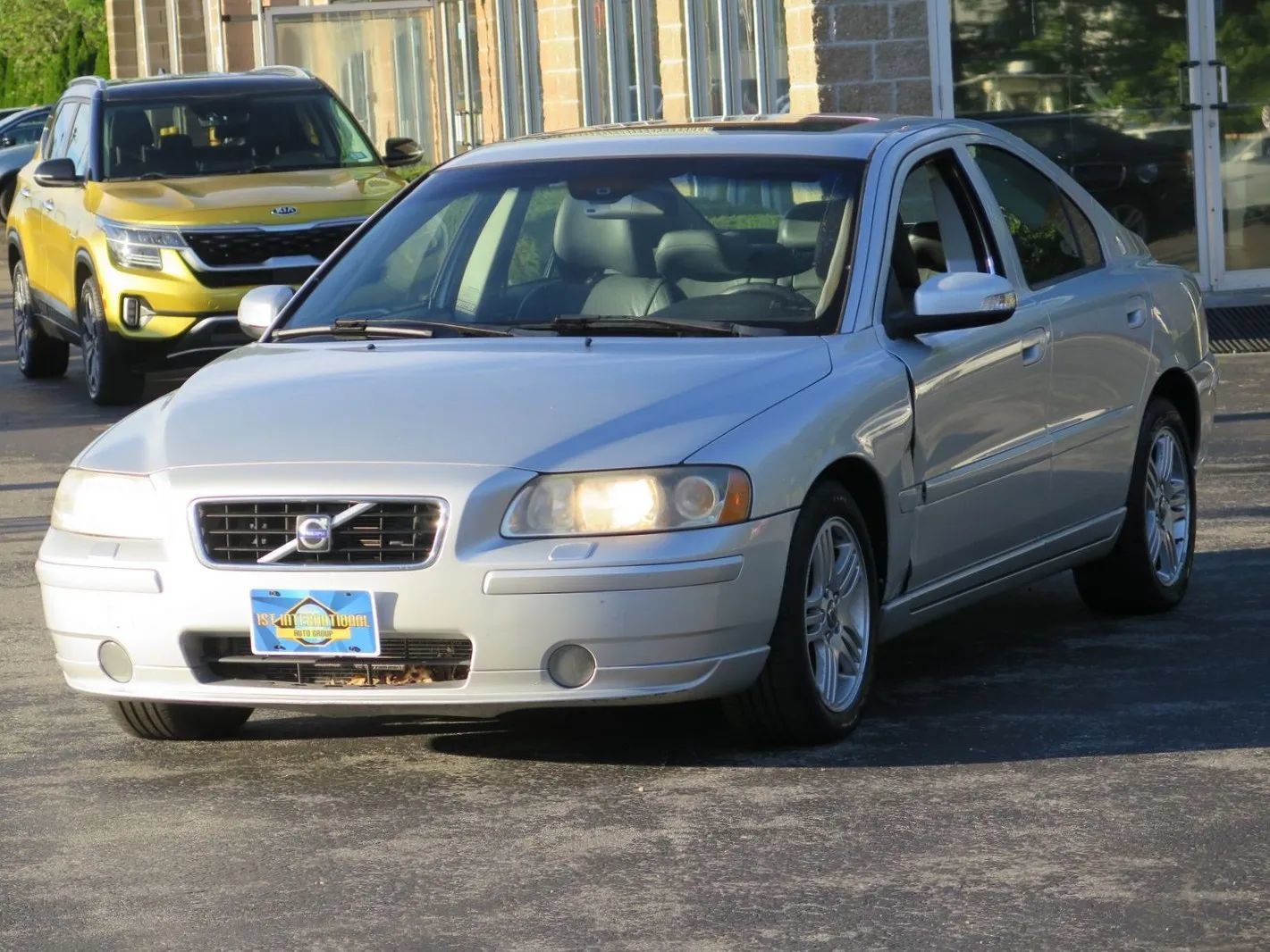 Used 2008 Volvo S60 2.5T FWD image 1
