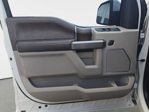 Used 2019 Ford F150 Limited w/ Trailer Tow Package image 29