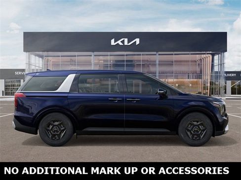 New 2026 Kia Carnival LXS image 7