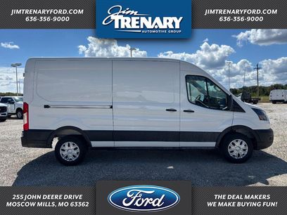 New 2025 Ford E-Transit 148 Medium Roof