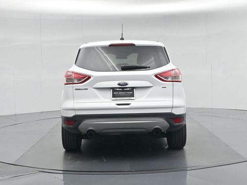 Used 2015 Ford Escape SE image 30