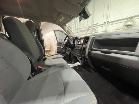 Used 2013 RAM 1500 Express image 16