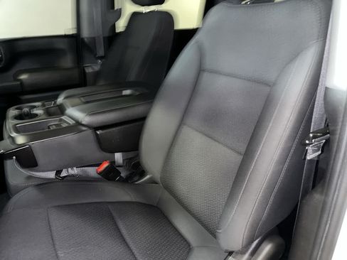 Used 2021 Chevrolet Silverado 2500 Custom w/ Custom Value Package AWD/4WD image 15
