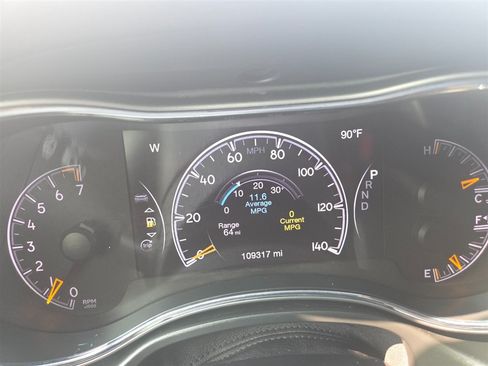 Used 2021 Jeep Grand Cherokee Laredo X AWD/4WD image 13