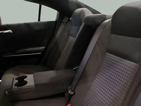 Used 2023 Dodge Charger SXT image 17