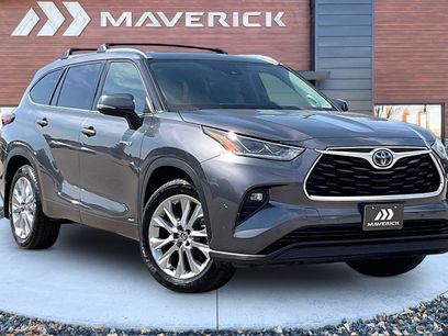 Used 2021 Toyota Highlander Limited