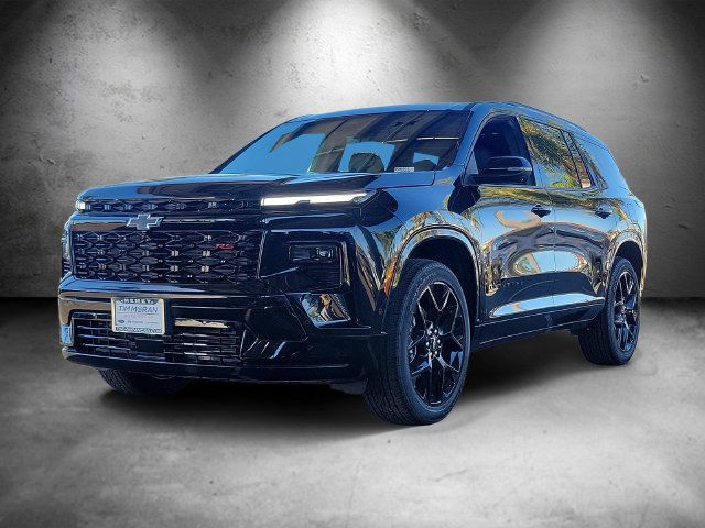 Used 2026 Chevrolet Traverse LT w/ Midnight/Sport Edition FWD image 5