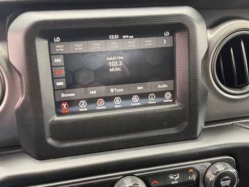 Used 2023 Jeep Wrangler Unlimited w/ Cold Weather Group AWD/4WD image 20