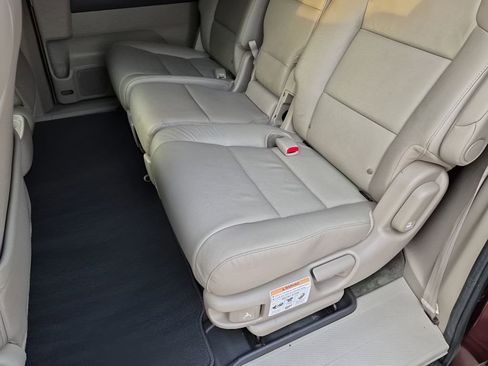 Used 2016 Honda Odyssey EX-L image 19