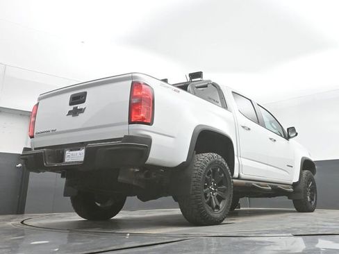 Used 2019 Chevrolet Colorado ZR2 w/ ZR2 Dusk Special Edition AWD/4WD image 44