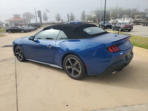 Used 2024 Ford Mustang Premium image 3